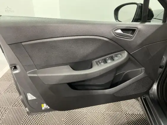 RENAULT CLIO V - voiture d'occasion - Photo 19