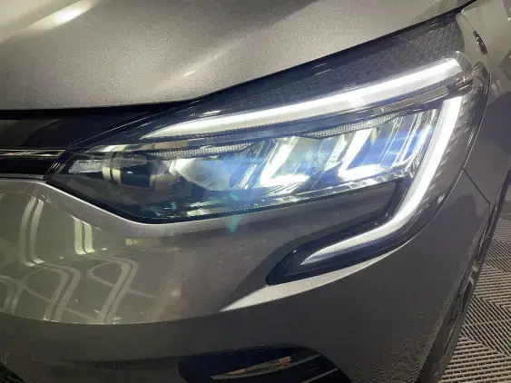 RENAULT CLIO V - voiture d'occasion - Photo 22