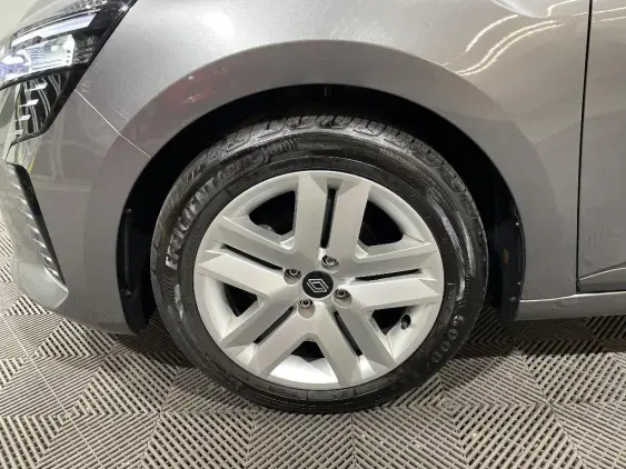 RENAULT CLIO V - voiture d'occasion - Photo 23