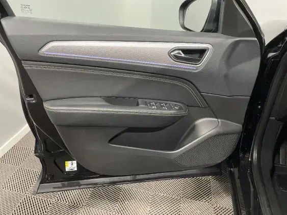 RENAULT ARKANA - voiture d'occasion - Photo 19