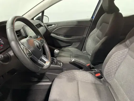 RENAULT CLIO V - voiture d'occasion - Photo 17