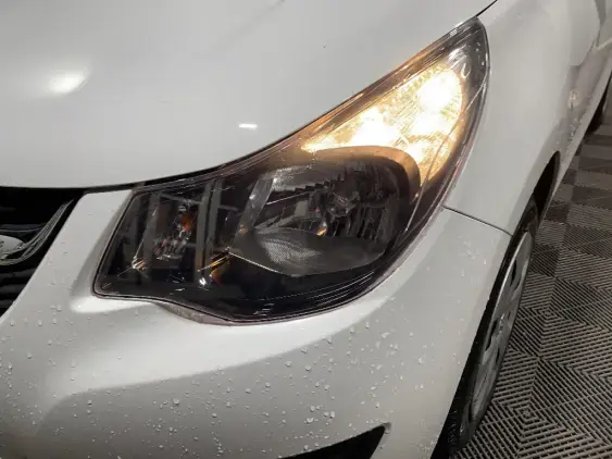 OPEL KARL - voiture d'occasion - Photo 21