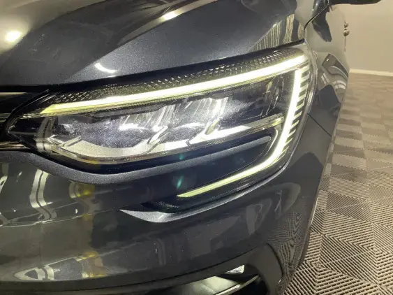 RENAULT MEGANE IV - voiture d'occasion - Photo 21