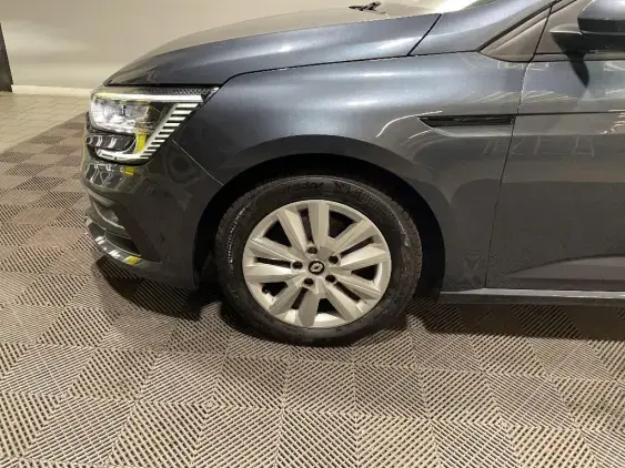 RENAULT MEGANE IV - voiture d'occasion - Photo 22