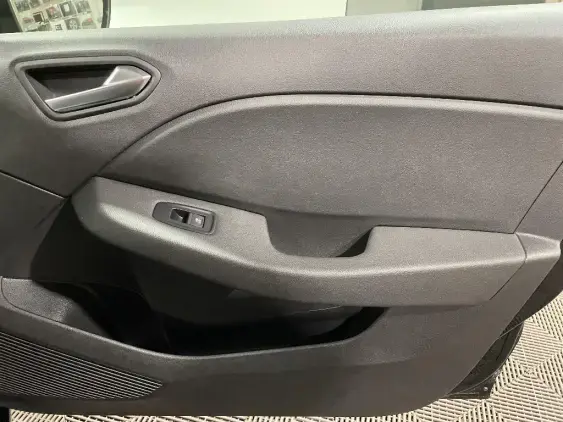 RENAULT CLIO V - voiture d'occasion - Photo 18