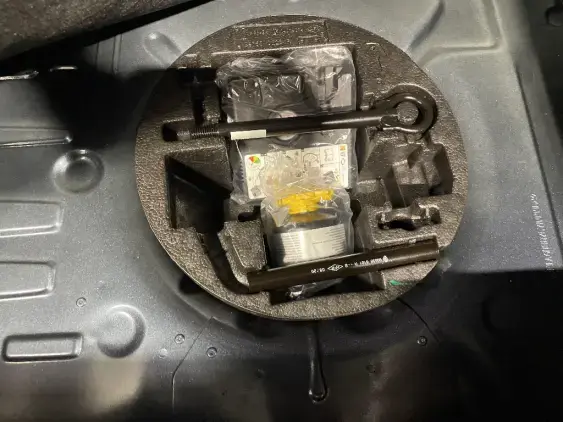 RENAULT ZOE - voiture d'occasion - Photo 17