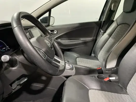 RENAULT ZOE - voiture d'occasion - Photo 18