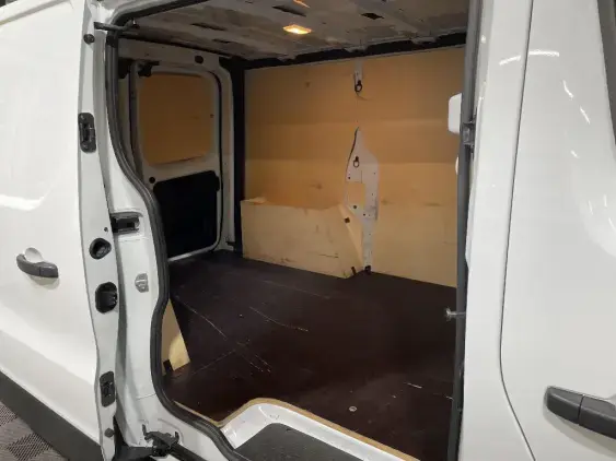 RENAULT TRAFIC FG III - voiture d'occasion - Photo 15