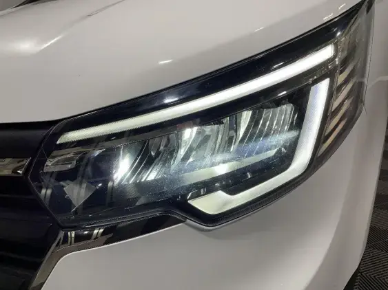 RENAULT TRAFIC FG III - voiture d'occasion - Photo 21