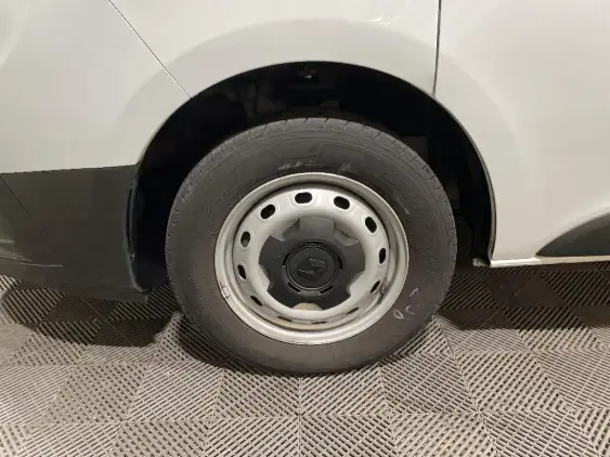 RENAULT TRAFIC FG III - voiture d'occasion - Photo 22