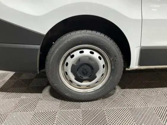 RENAULT TRAFIC FG III - voiture d'occasion - Photo 24