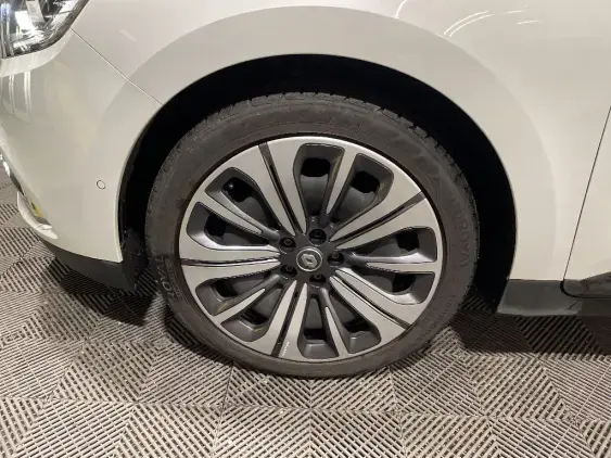 RENAULT SCENIC IV - voiture d'occasion - Photo 23