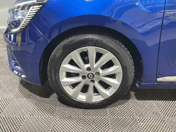 RENAULT CLIO V - voiture d'occasion - Photo 22