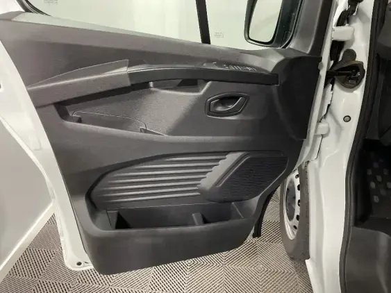 RENAULT TRAFIC FG III - voiture d'occasion - Photo 16