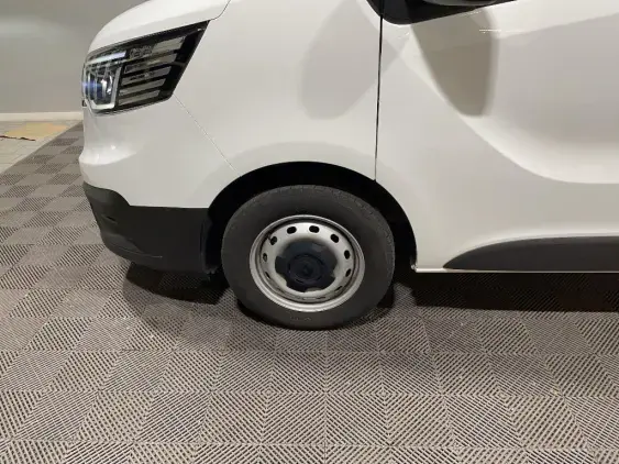 RENAULT TRAFIC FG III - voiture d'occasion - Photo 20