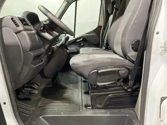 RENAULT MASTER FG III - voiture d'occasion - Photo 18