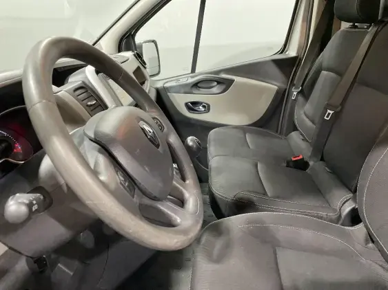 RENAULT TRAFIC III - voiture d'occasion - Photo 18