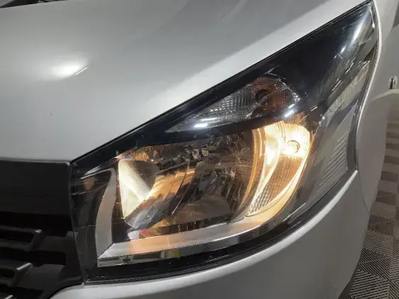 RENAULT TRAFIC III - voiture d'occasion - Photo 22