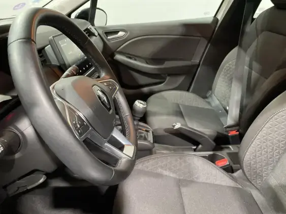 RENAULT CLIO V - voiture d'occasion - Photo 17