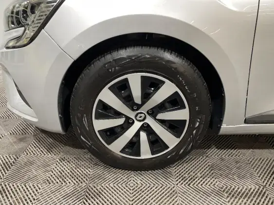 RENAULT CLIO V - voiture d'occasion - Photo 22