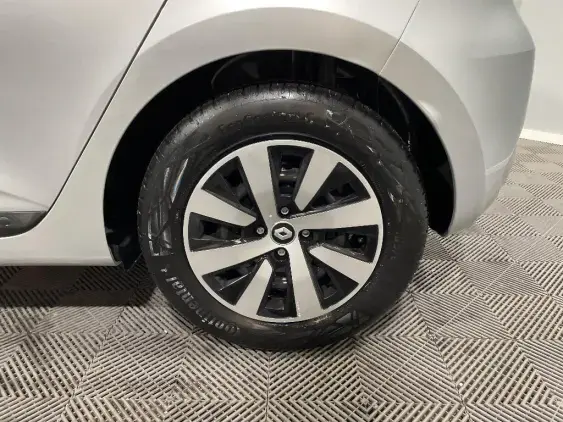 RENAULT CLIO V - voiture d'occasion - Photo 23