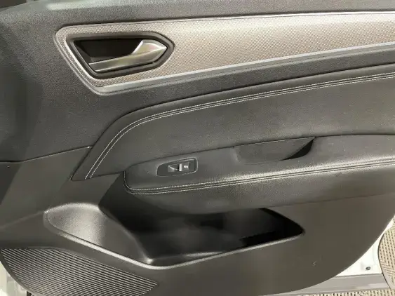 RENAULT ARKANA - voiture d'occasion - Photo 20