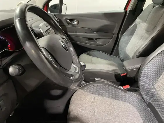 RENAULT CAPTUR - voiture d'occasion - Photo 18