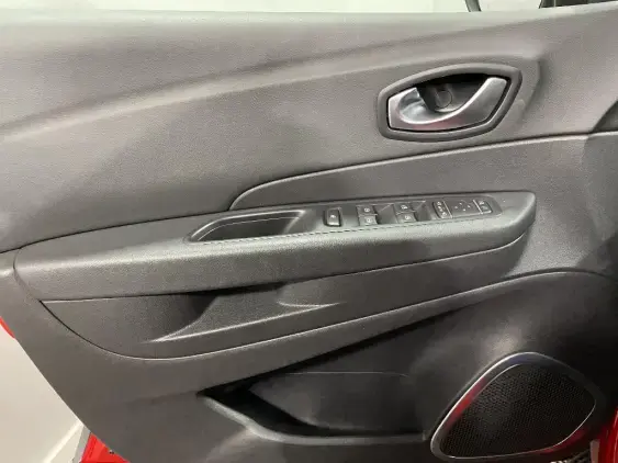 RENAULT CAPTUR - voiture d'occasion - Photo 19