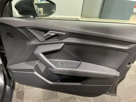 AUDI A3 BERLINE IV - voiture d'occasion - Photo 19