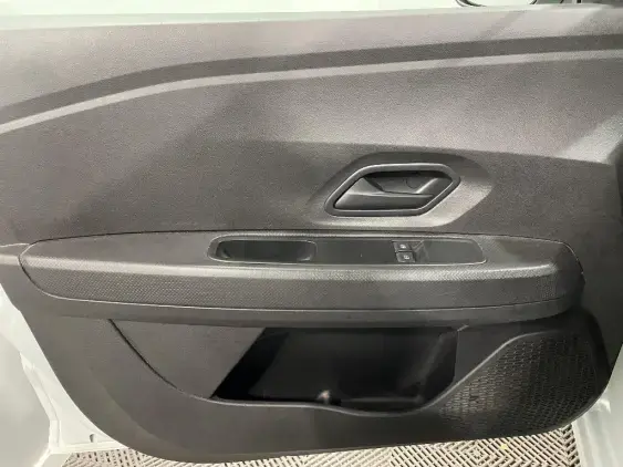 DACIA SANDERO III - voiture d'occasion - Photo 18