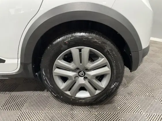 DACIA SANDERO III - voiture d'occasion - Photo 24