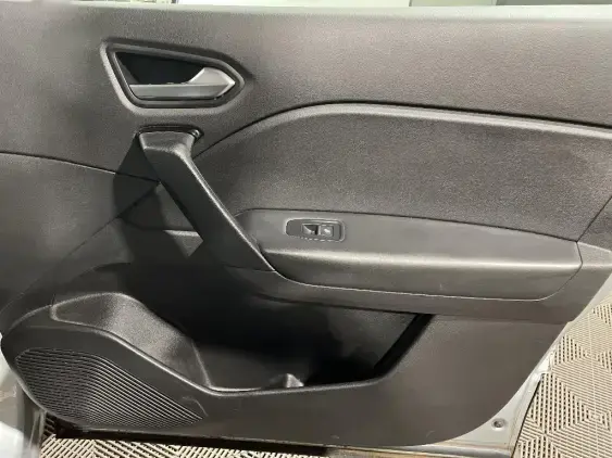 RENAULT CAPTUR II - voiture d'occasion - Photo 20