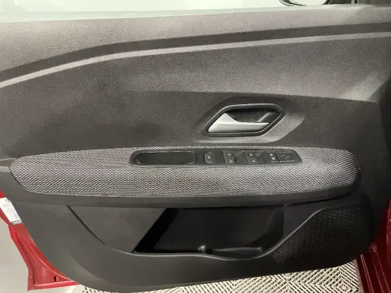 DACIA SANDERO III - voiture d'occasion - Photo 18