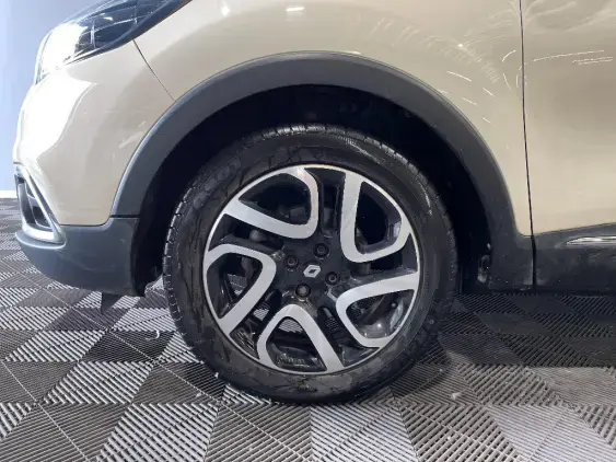 RENAULT CAPTUR - voiture d'occasion - Photo 23