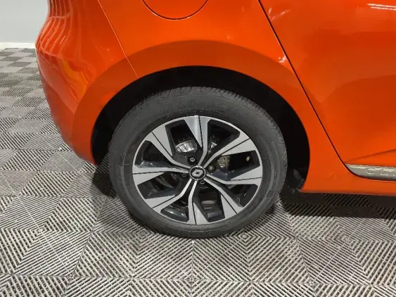 RENAULT CLIO V - voiture d'occasion - Photo 25