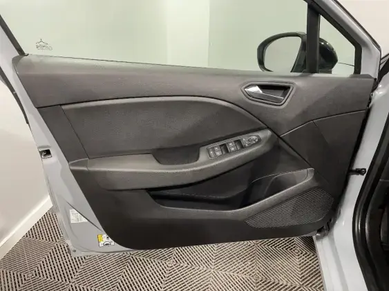 RENAULT CLIO V - voiture d'occasion - Photo 19