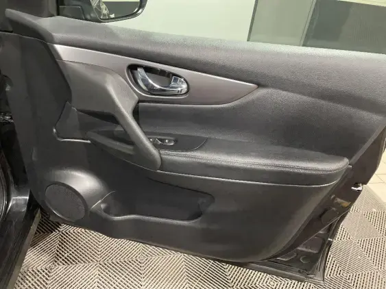 NISSAN QASHQAI II - voiture d'occasion - Photo 20