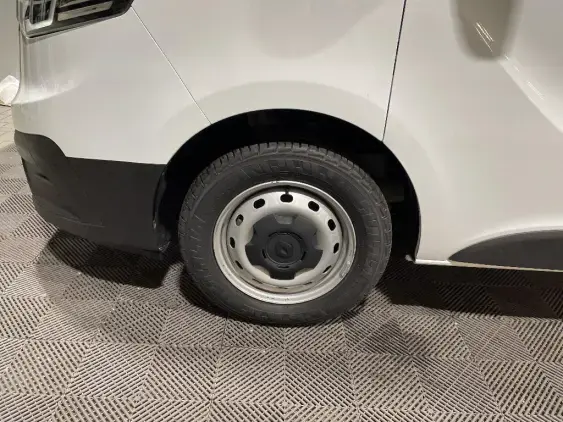 RENAULT TRAFIC FG III - voiture d'occasion - Photo 20