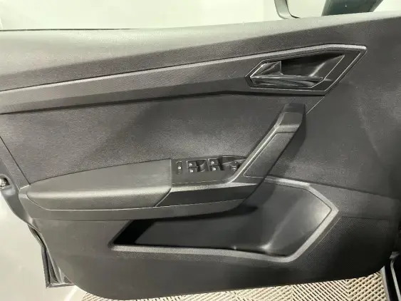 SEAT IBIZA V - voiture d'occasion - Photo 19