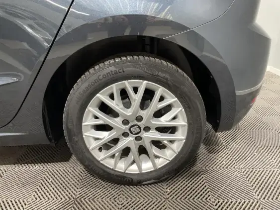 SEAT IBIZA V - voiture d'occasion - Photo 24