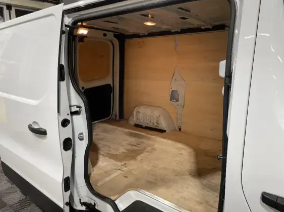 RENAULT TRAFIC FG III - voiture d'occasion - Photo 16