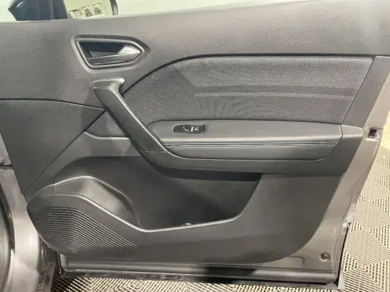 RENAULT CAPTUR II - voiture d'occasion - Photo 20