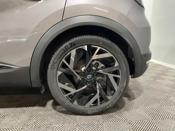 RENAULT CAPTUR II - voiture d'occasion - Photo 24