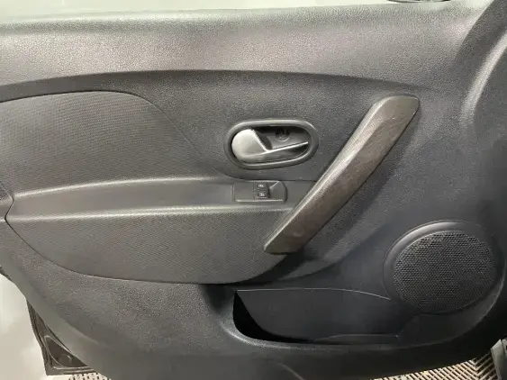 DACIA SANDERO II - voiture d'occasion - Photo 19