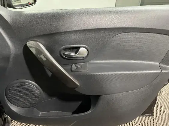 DACIA SANDERO II - voiture d'occasion - Photo 20