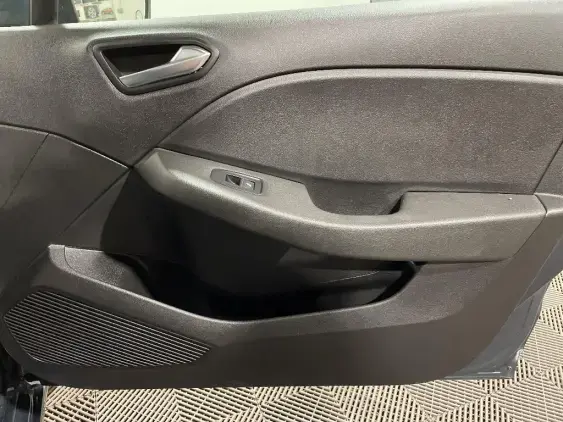 RENAULT CLIO V - voiture d'occasion - Photo 20