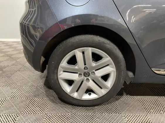 RENAULT CLIO V - voiture d'occasion - Photo 25