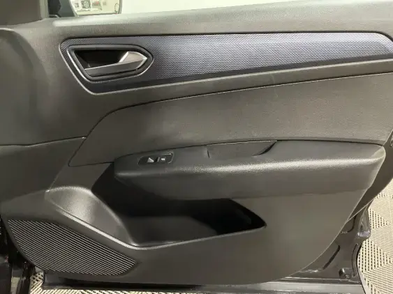 RENAULT ARKANA - voiture d'occasion - Photo 19