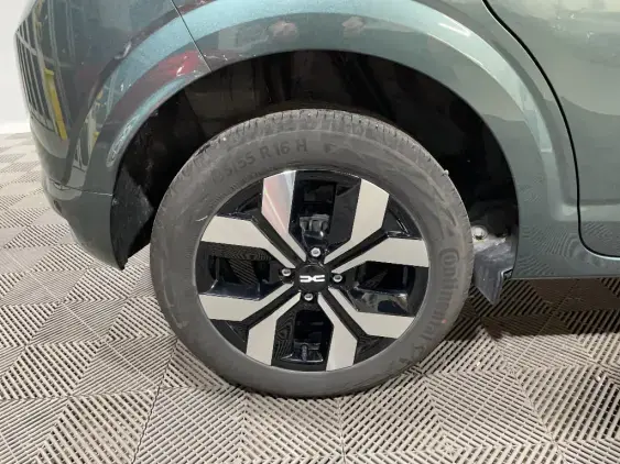 DACIA SANDERO III - voiture d'occasion - Photo 25