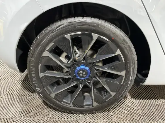 RENAULT CLIO V - voiture d'occasion - Photo 25